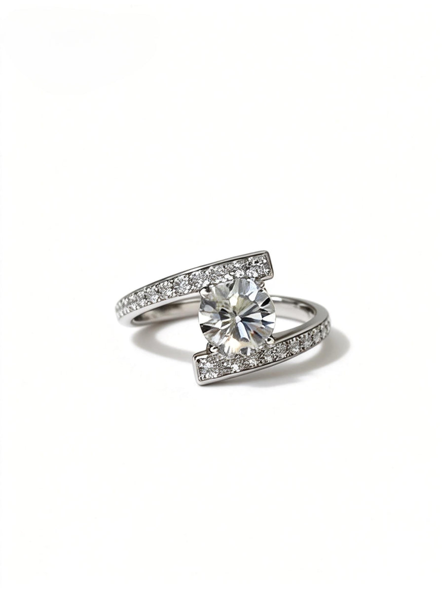 The Story Behind the Infinite Focus Ring: The Beauty of Open Space