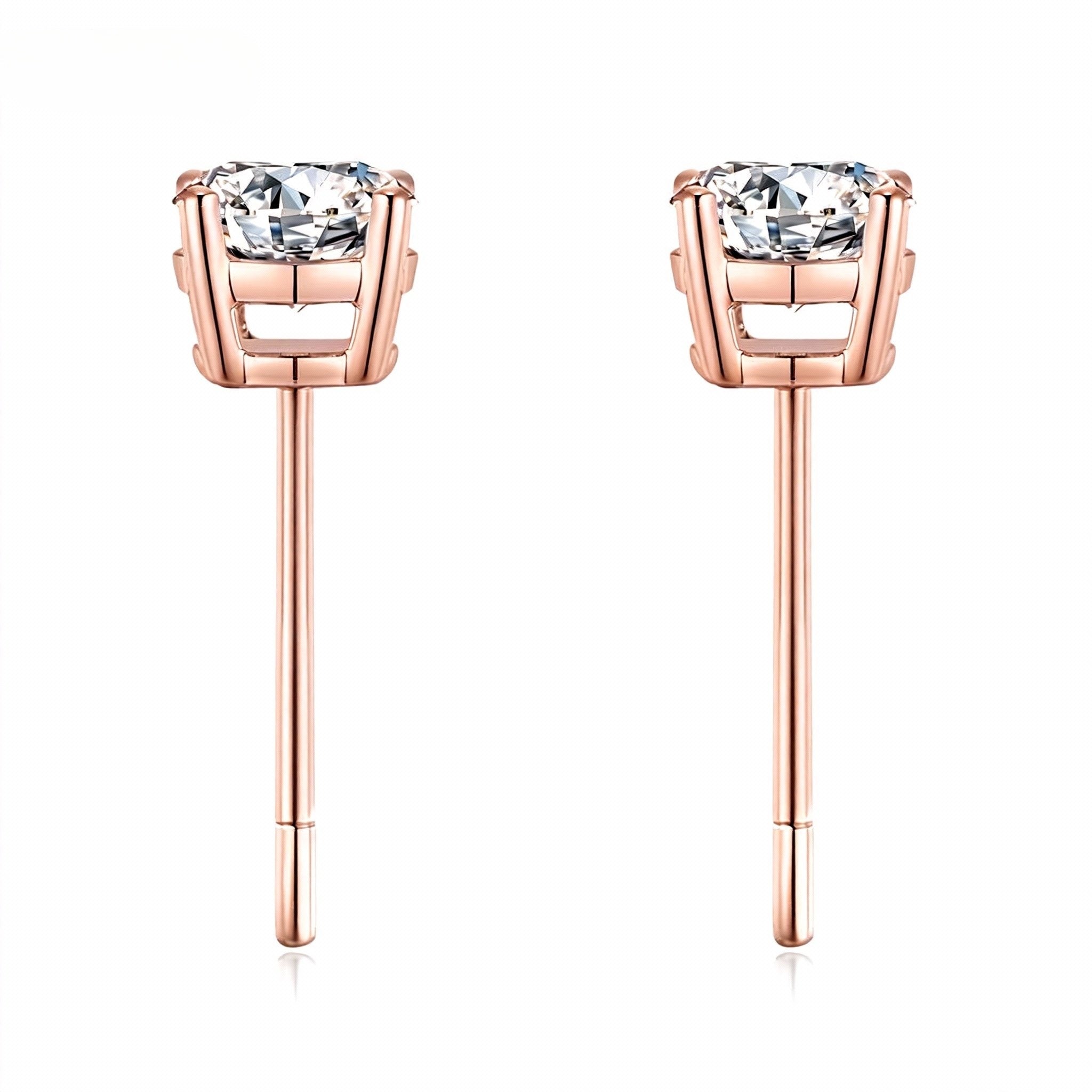 Aetheris Winter's First Light: Four-Prong Round Diamond Stud Earrings E25020001