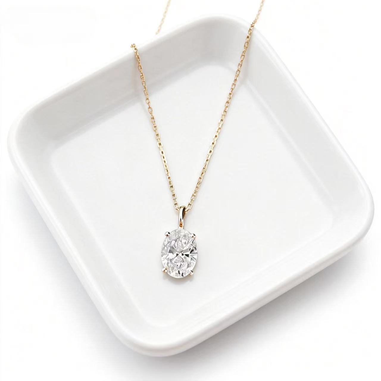 Aetheris Oval Whisper Pendant P26020002