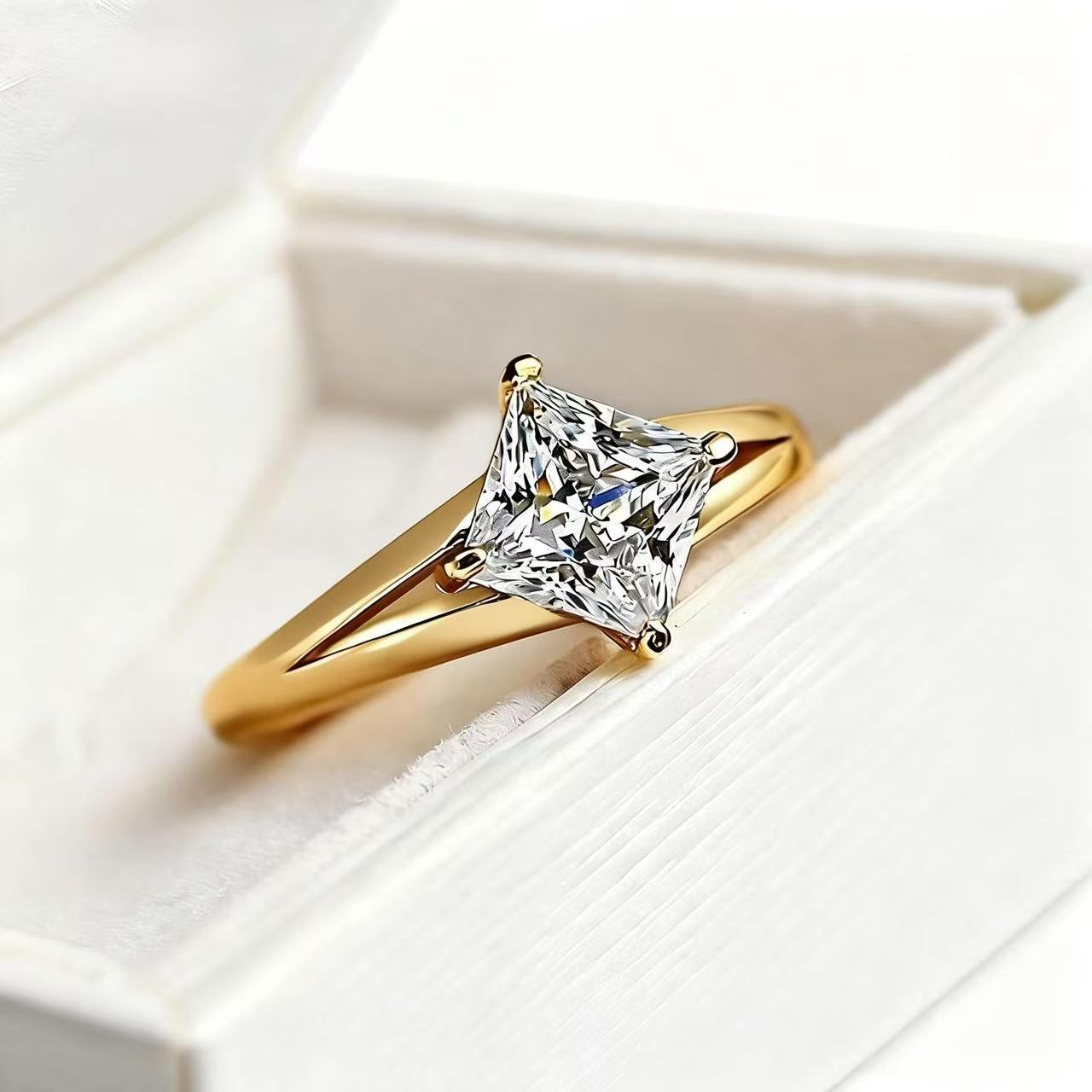 Aetheris Still light Princess Ring R26020005