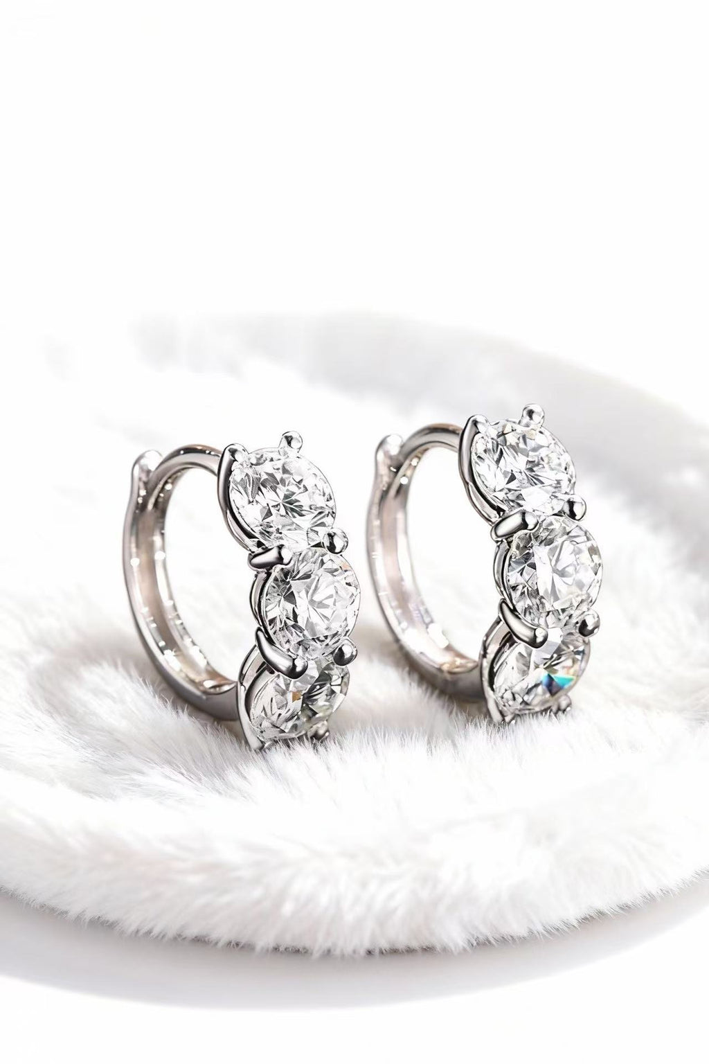 Aetheris Triple Starlight: Three-Stone Diamond Stud Earrings E25020012