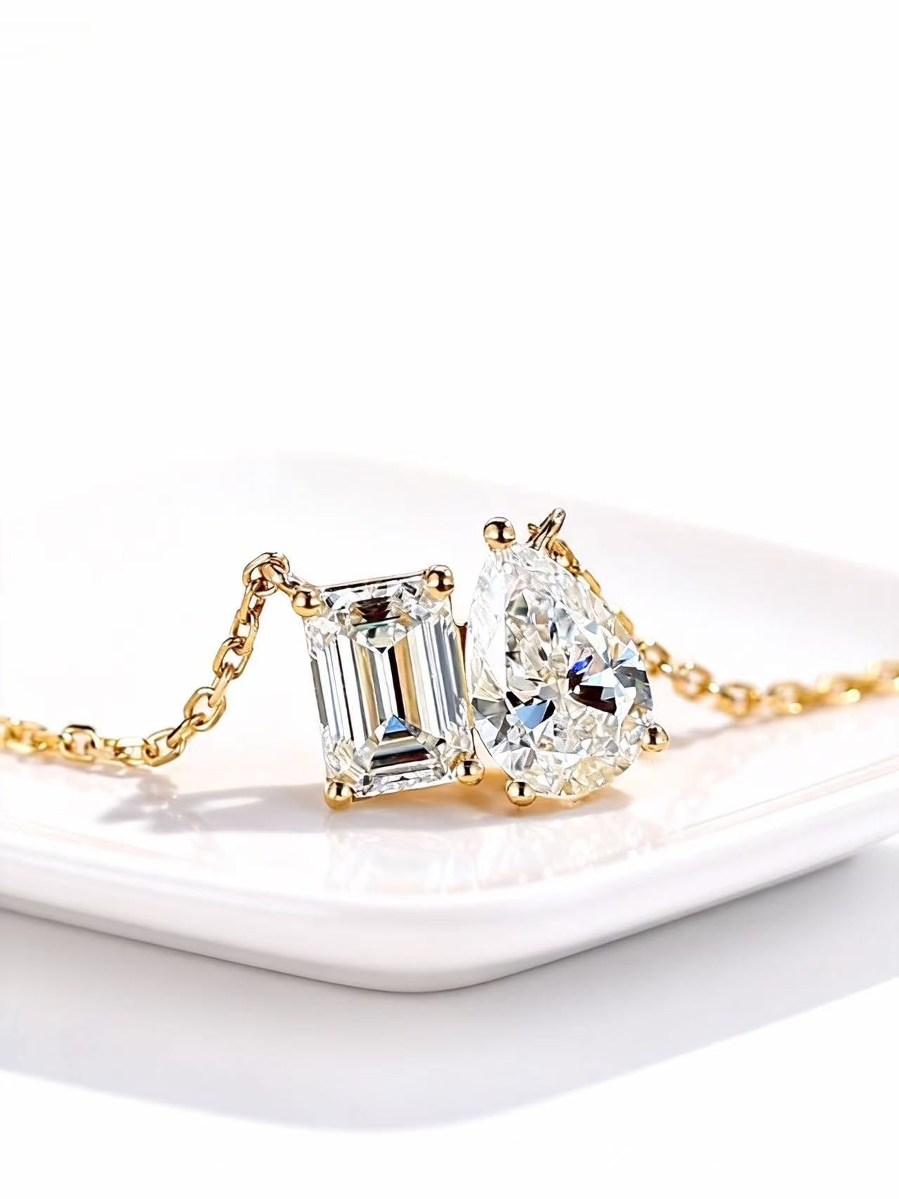 Aetheris Geometric Harmony: Pear & Emerald Diamond Necklace Set N25020001