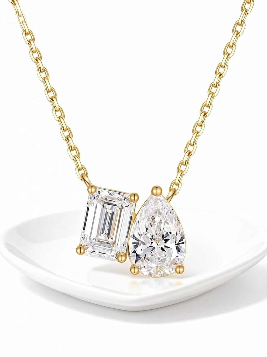 Aetheris Geometric Harmony: Pear & Emerald Diamond Necklace Set N25020001