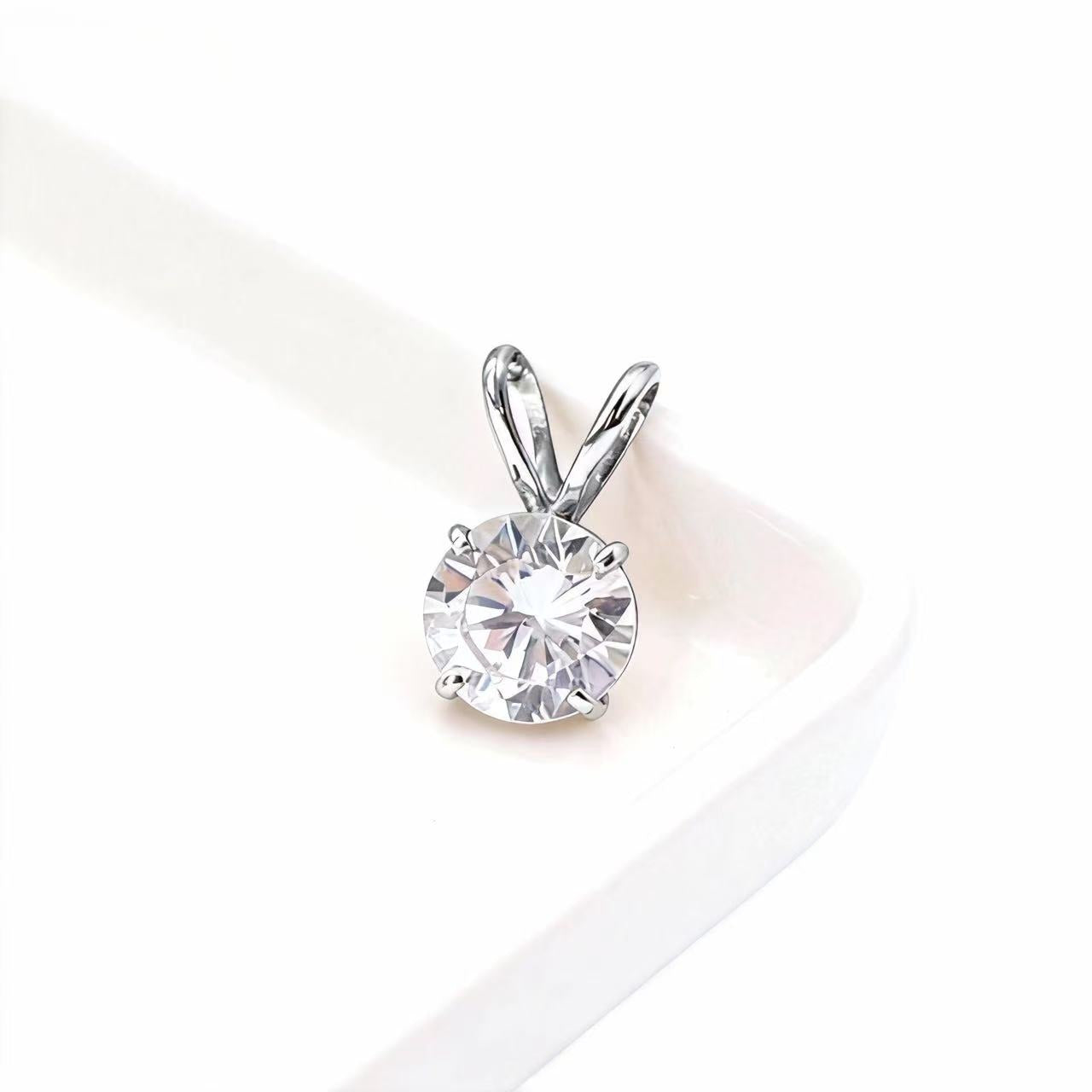Aetheris Whispering Moon: Rabbit Ear Diamond Pendant P25020002