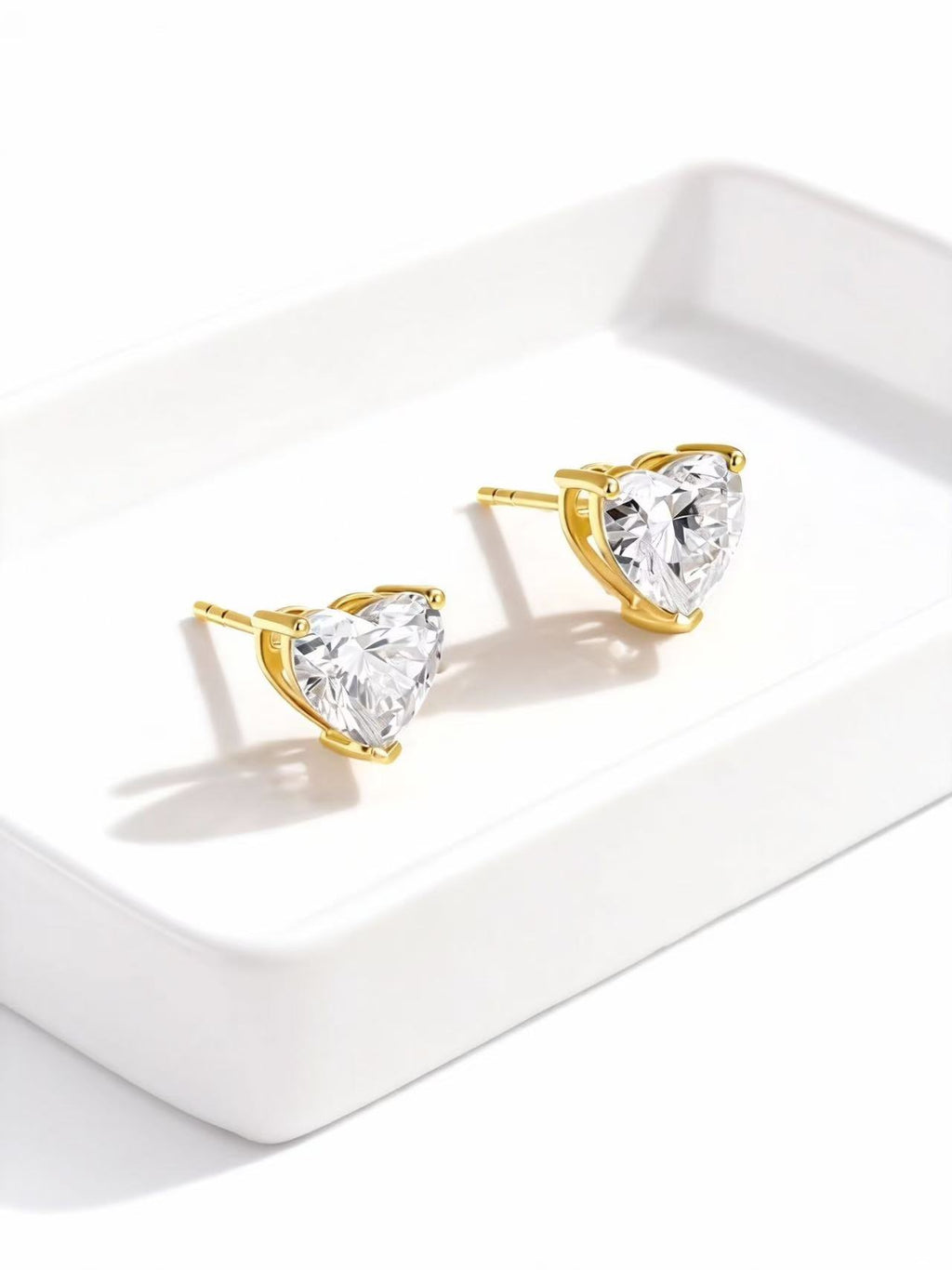 Aetheris Whispering Hearts: 1ct Heart Diamond Stud E25020009