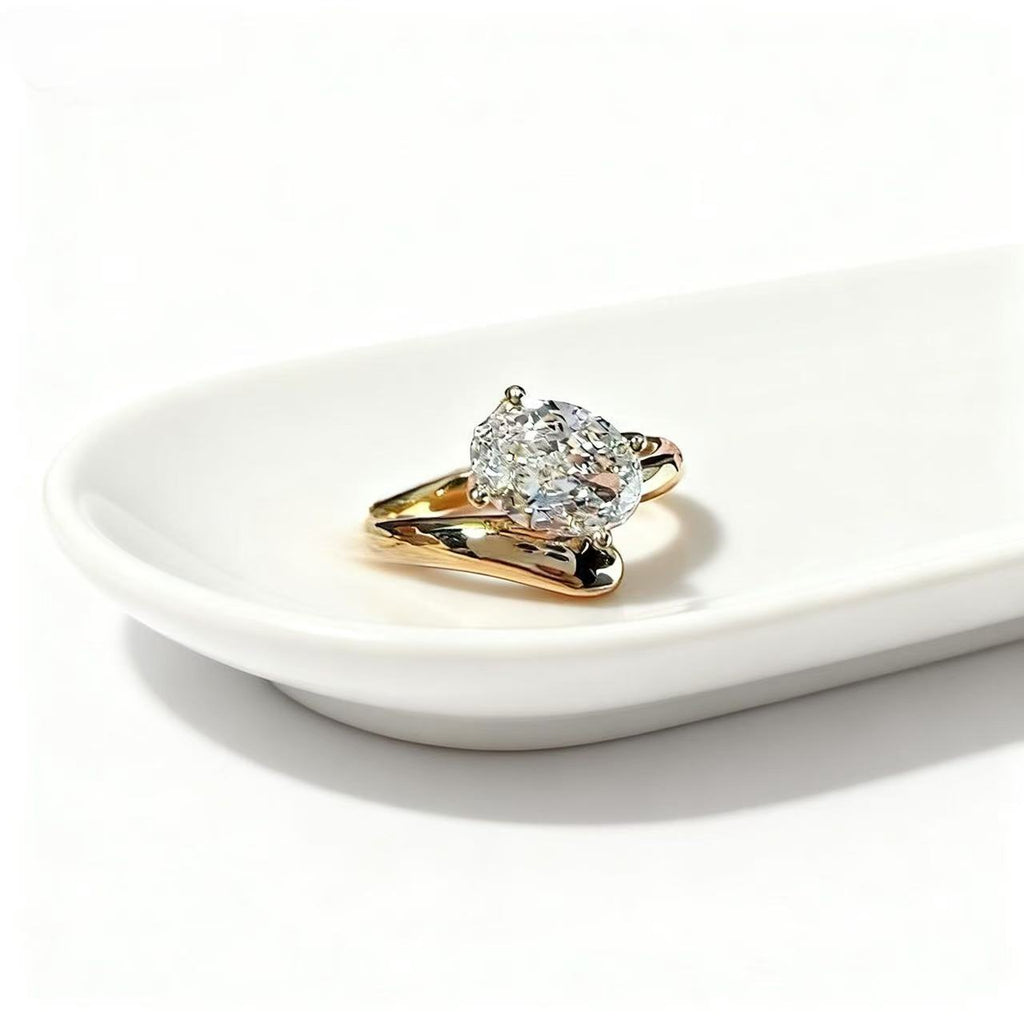 Aetheris Flow Embrace Oval Ring R26020001