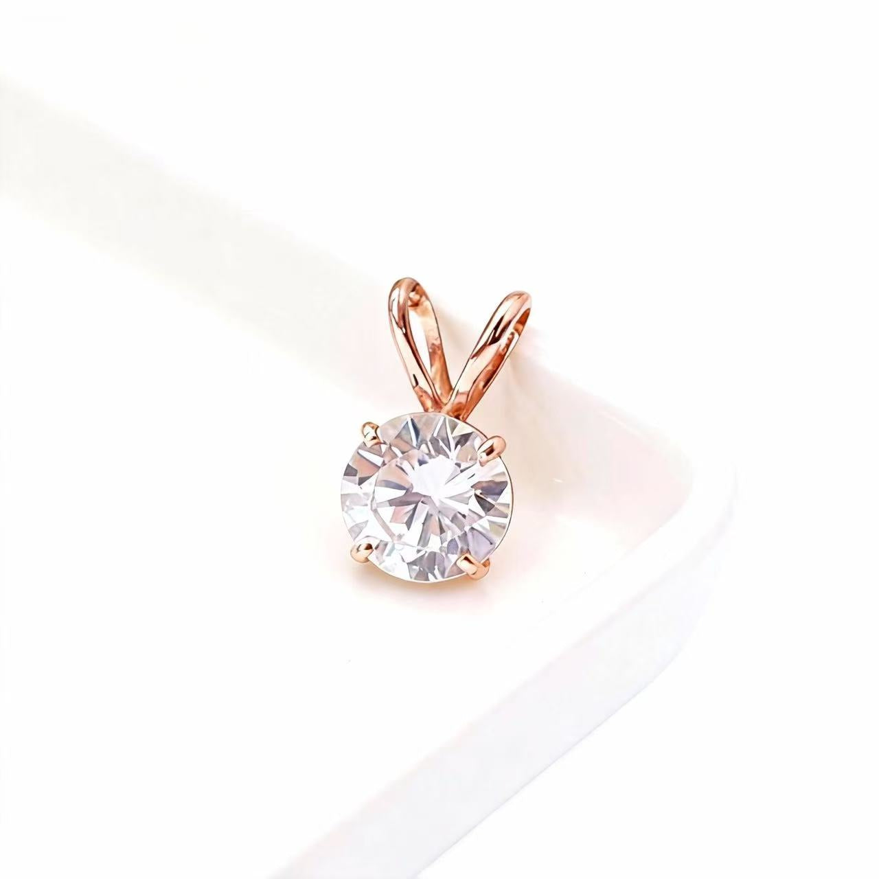 Aetheris Whispering Moon: Rabbit Ear Diamond Pendant P25020002