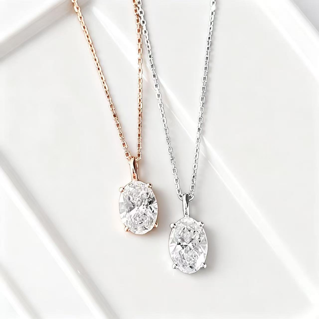 Aetheris Oval Whisper Pendant P26020002