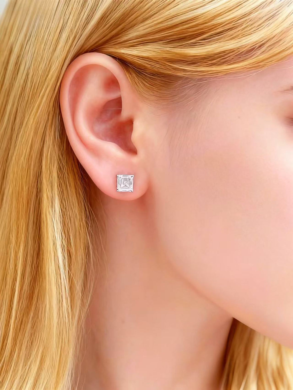 Aetheris Eternal Echo: 1ct Ascher Cut Diamond Stud Earrings E25020006