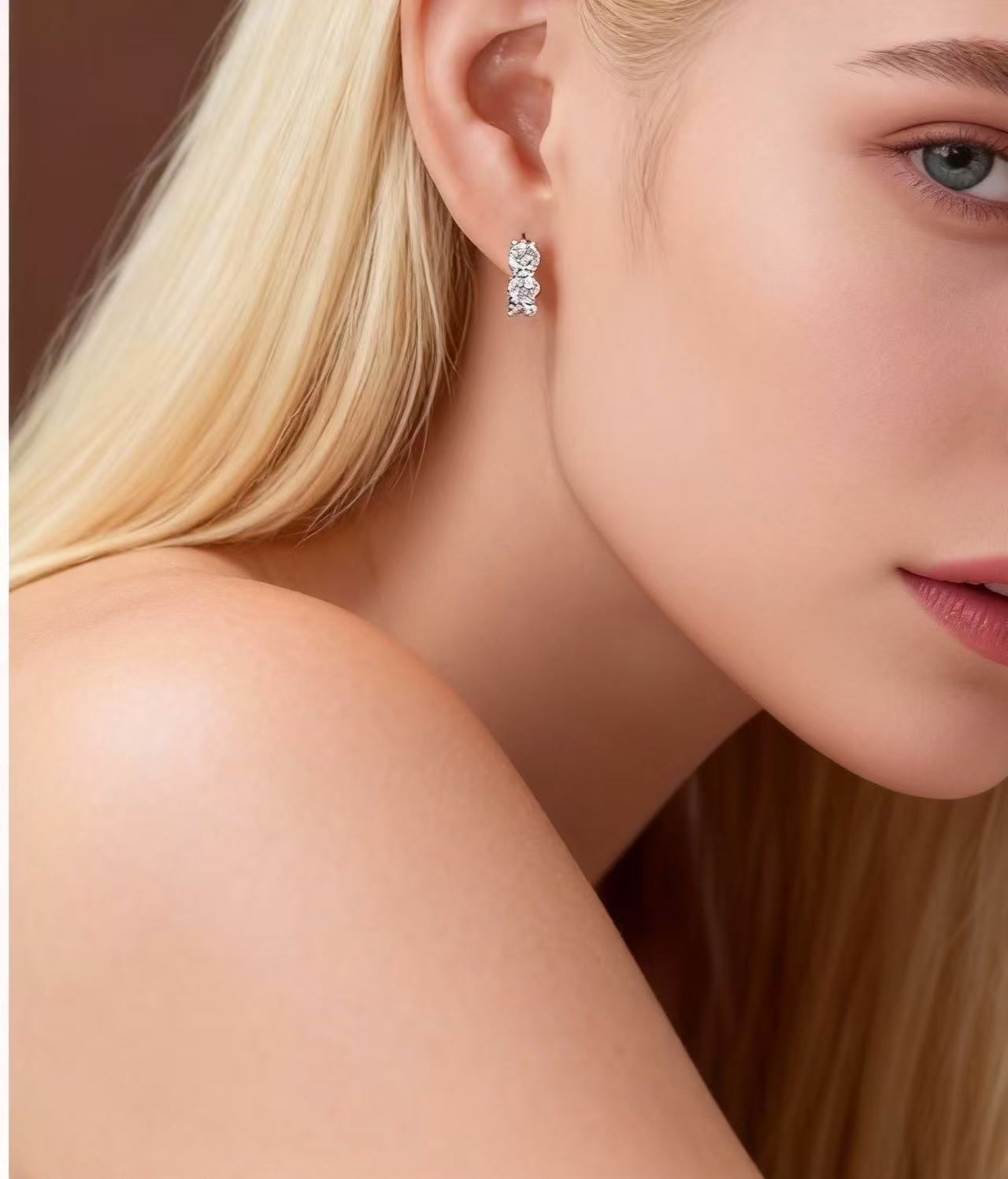 Aetheris Triple Starlight: Three-Stone Diamond Stud Earrings E25020012