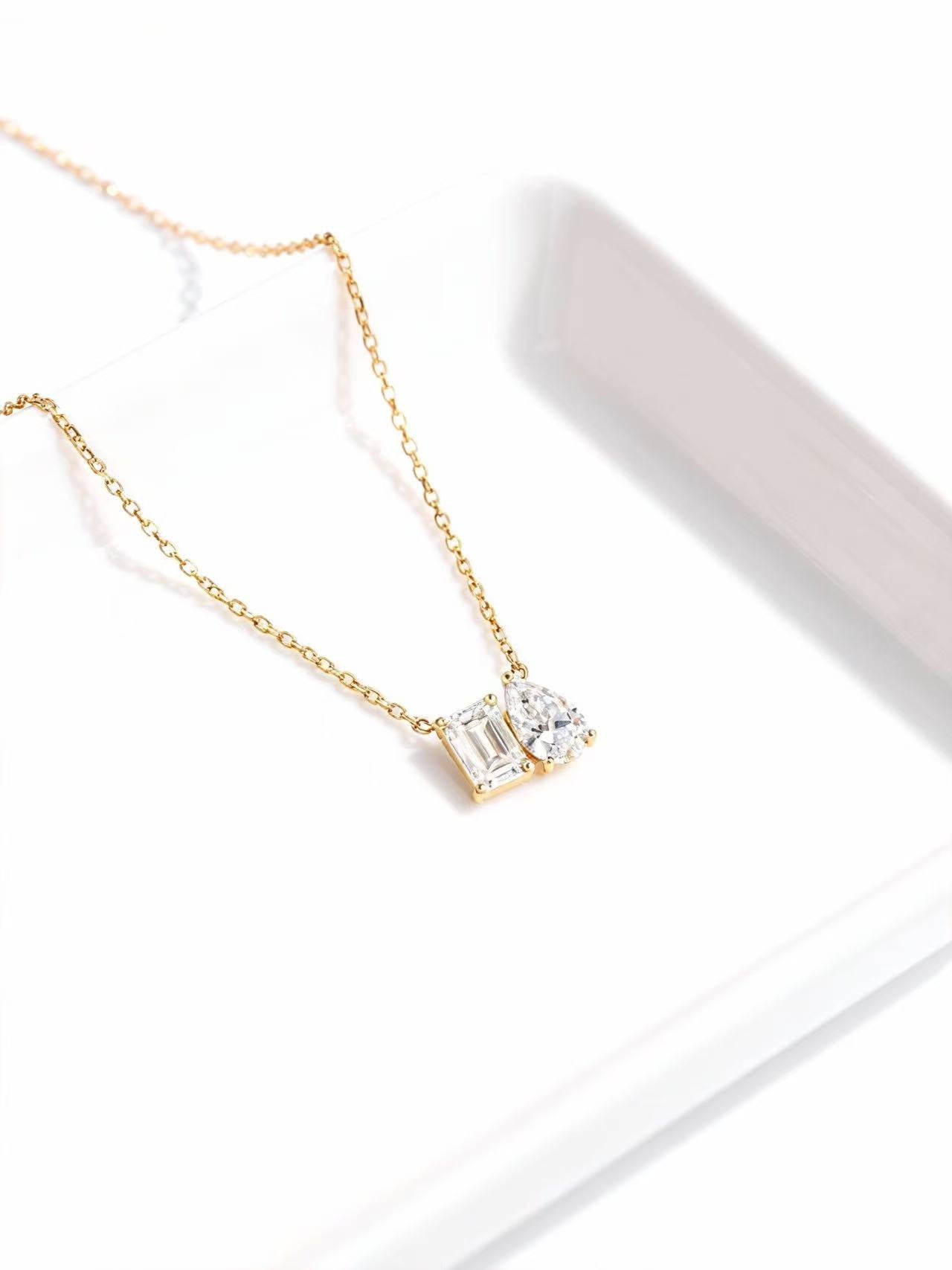 Aetheris Geometric Harmony: Pear & Emerald Diamond Necklace Set N25020001