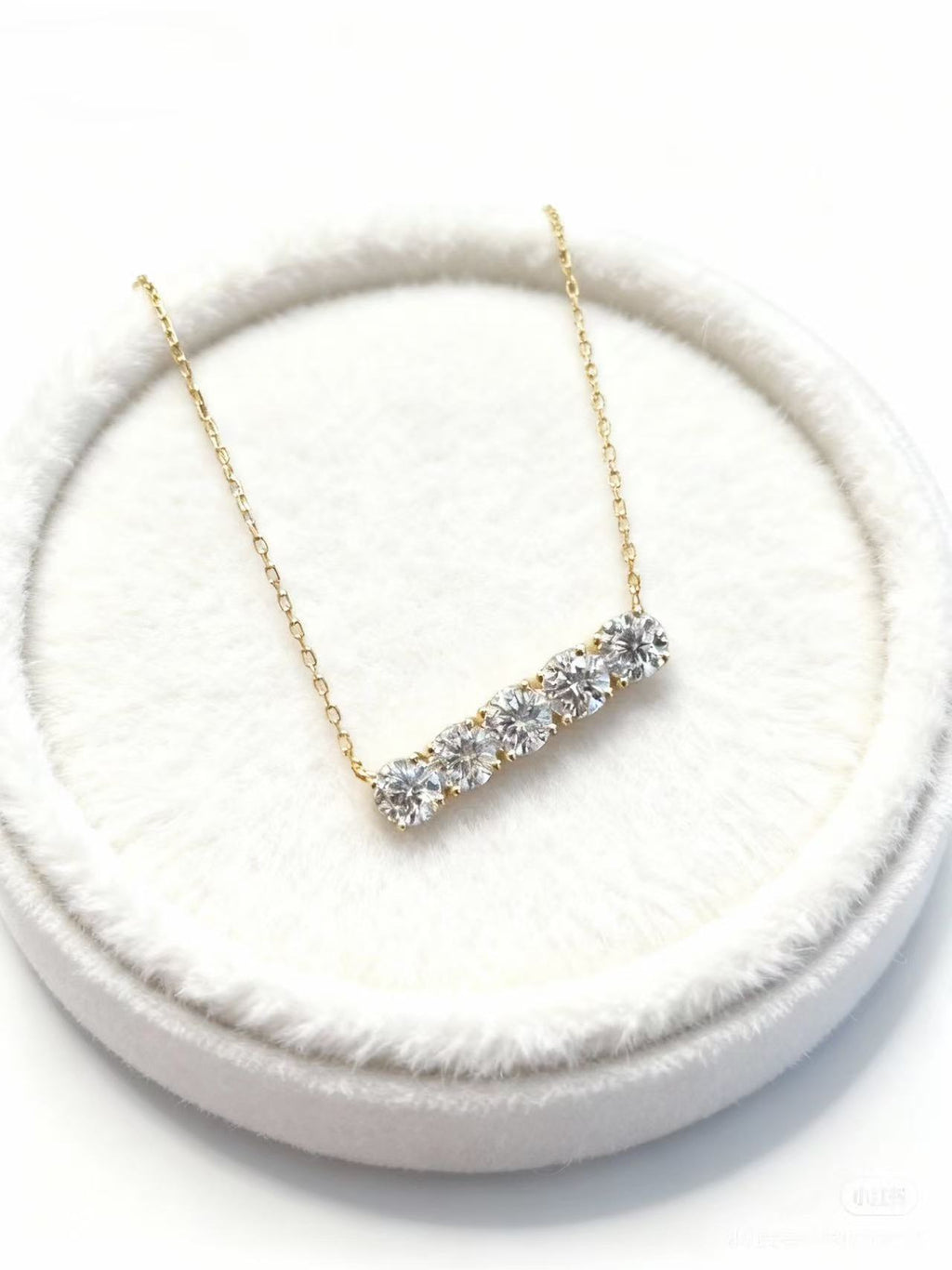 Aetheris Harmony in Light: Five-Stone Balance Pendant Set N25020012