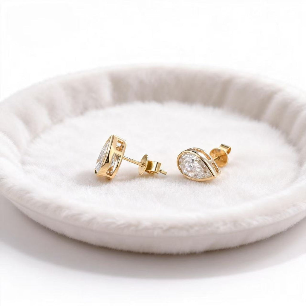 Aetheris Dewdrop Bezel Stud Earrings E26020002