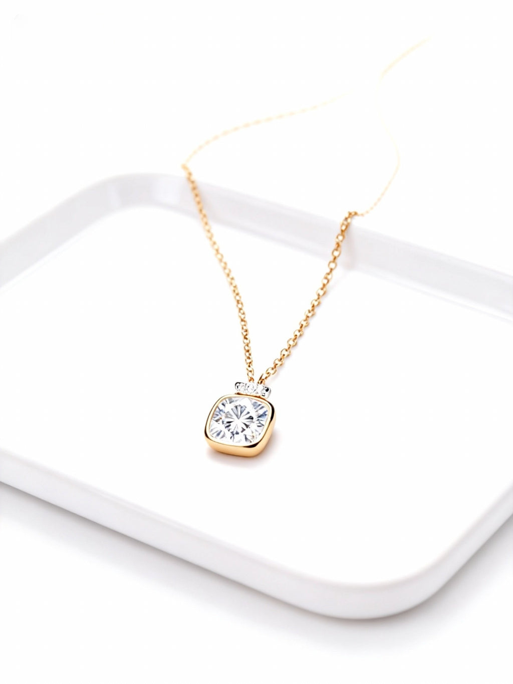 Aetheris The Essence of You: 1ct Cushion Cut Perfume Bottle Necklace Set N25020008