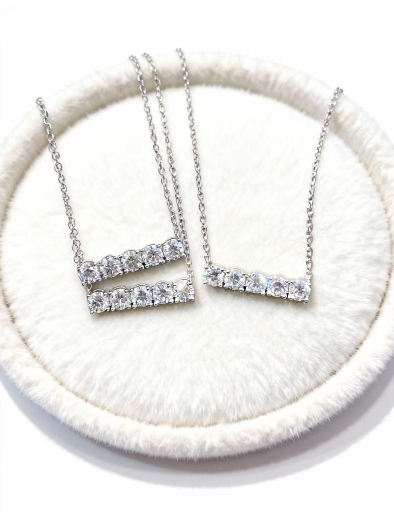 Aetheris Harmony in Light: Five-Stone Balance Pendant Set N25020012