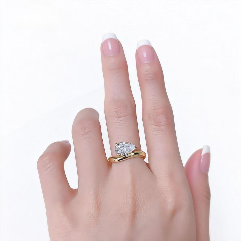 Aetheris Pear Embrace Ring R26020002