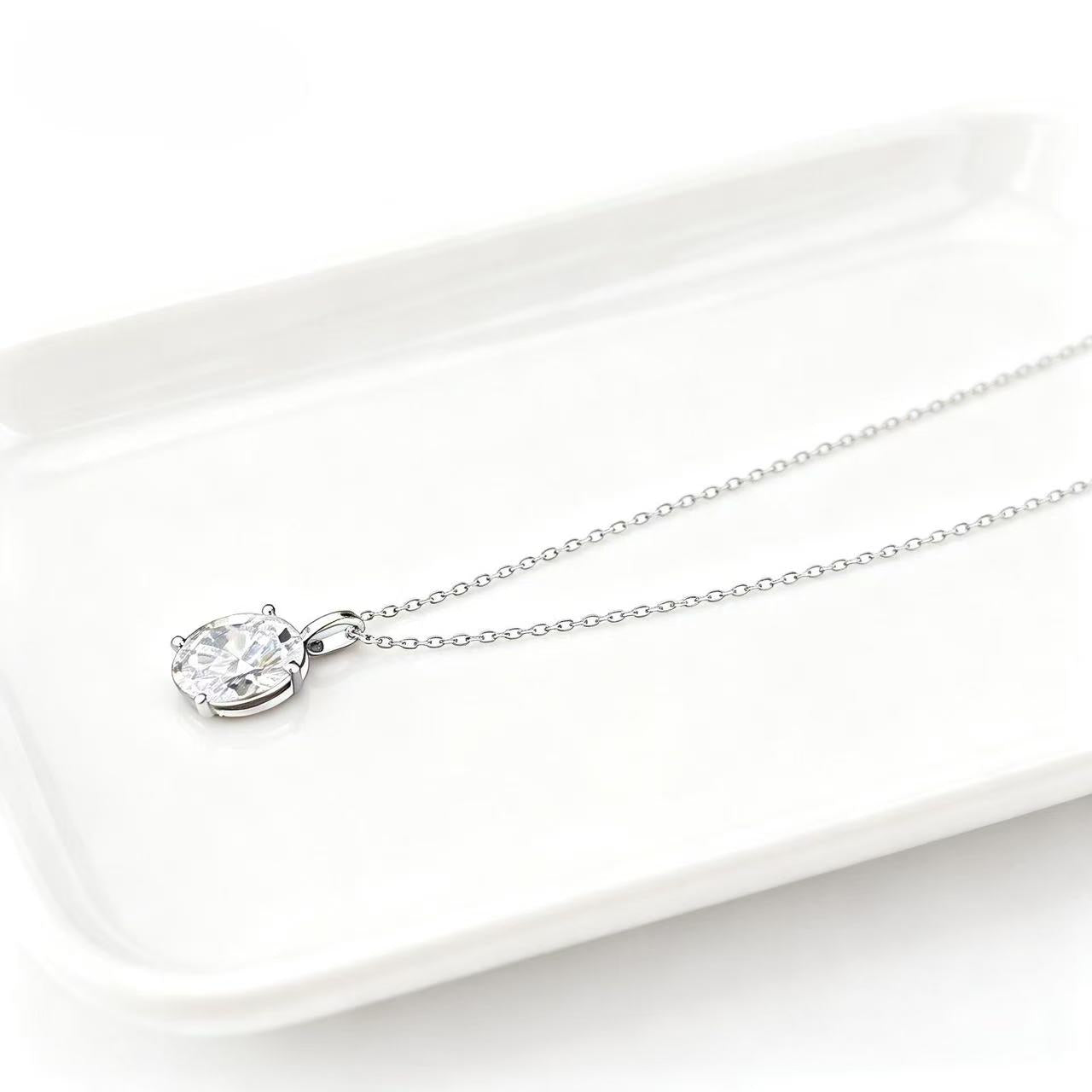 Aetheris Oval Whisper Pendant P26020002