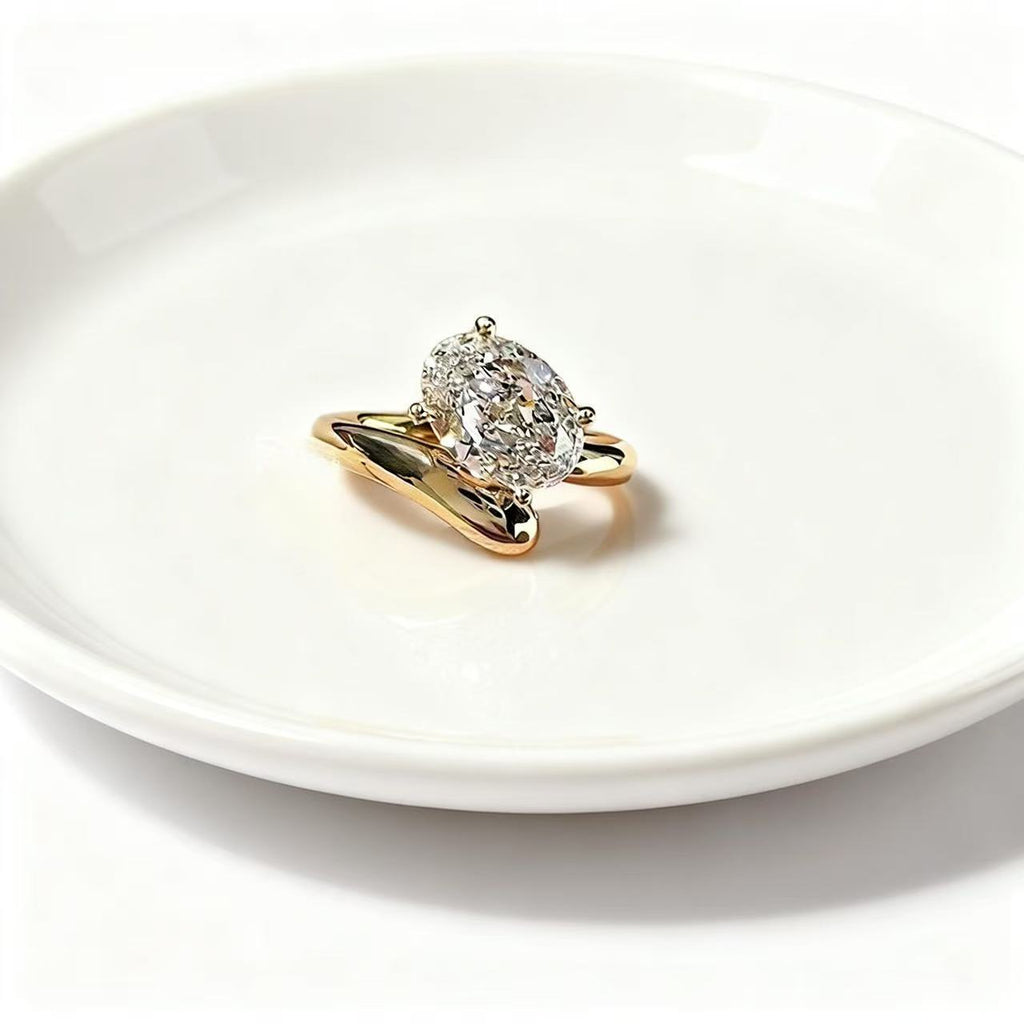 Aetheris Flow Embrace Oval Ring R26020001