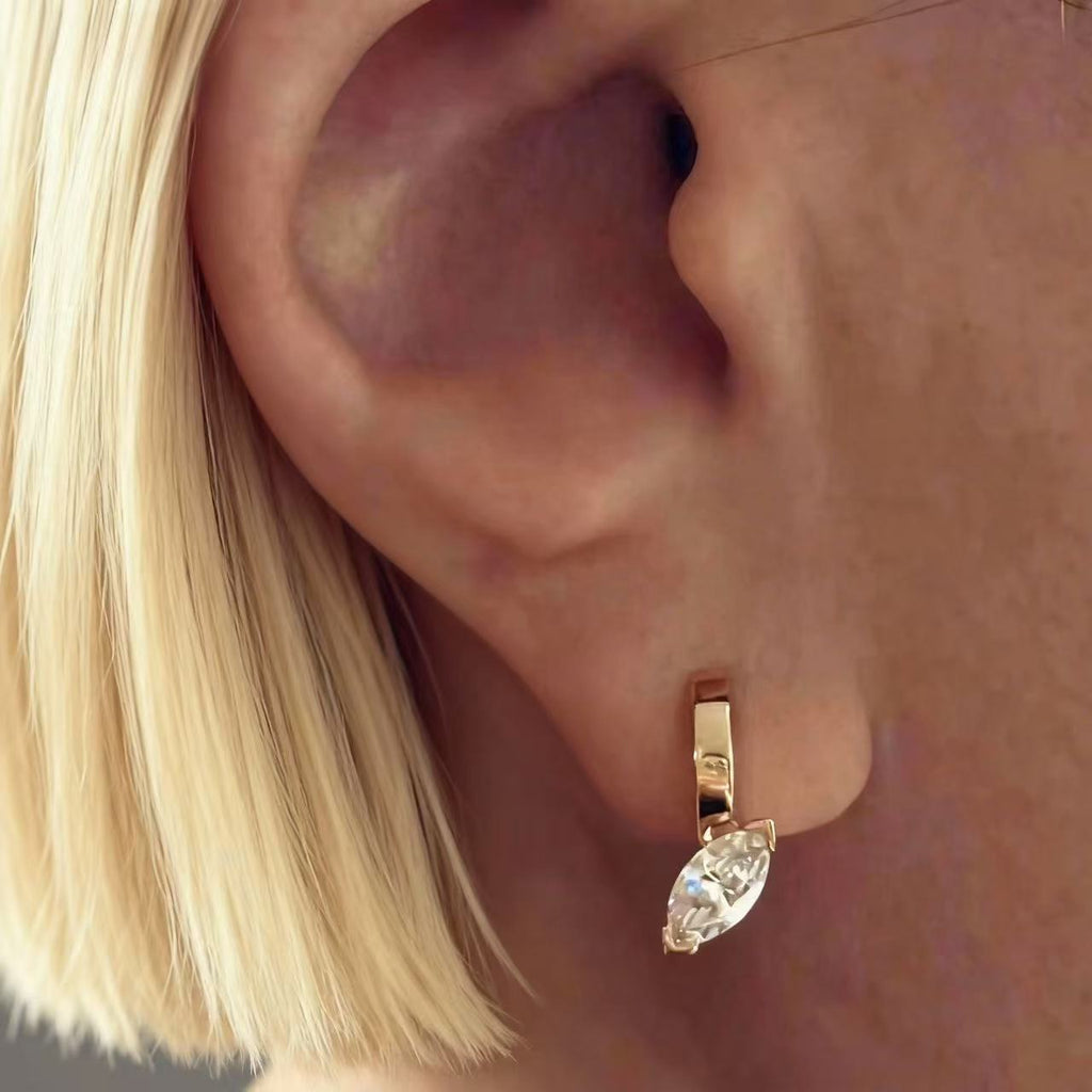 Aetheris Destined Pair: Marquise & Pavé Mismatched Earrings E25020013