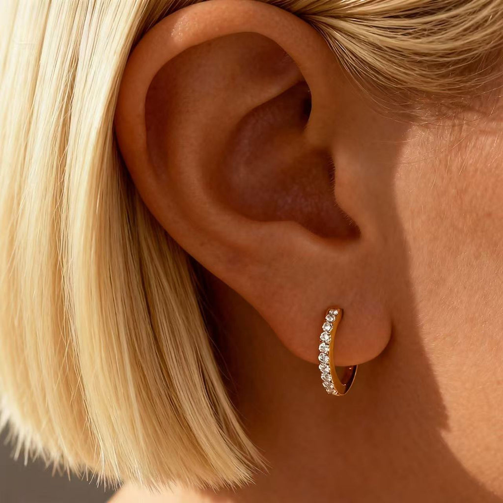 Aetheris Destined Pair: Marquise & Pavé Mismatched Earrings E25020013