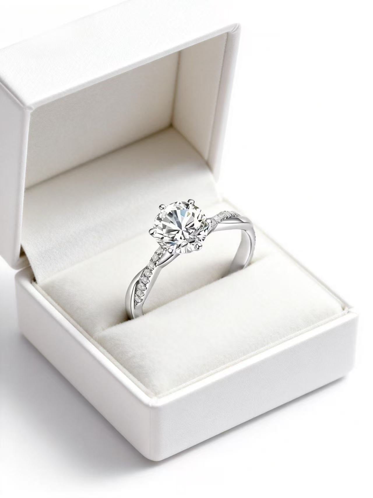 Aetheris Everlight Solitaire Ring R26020009