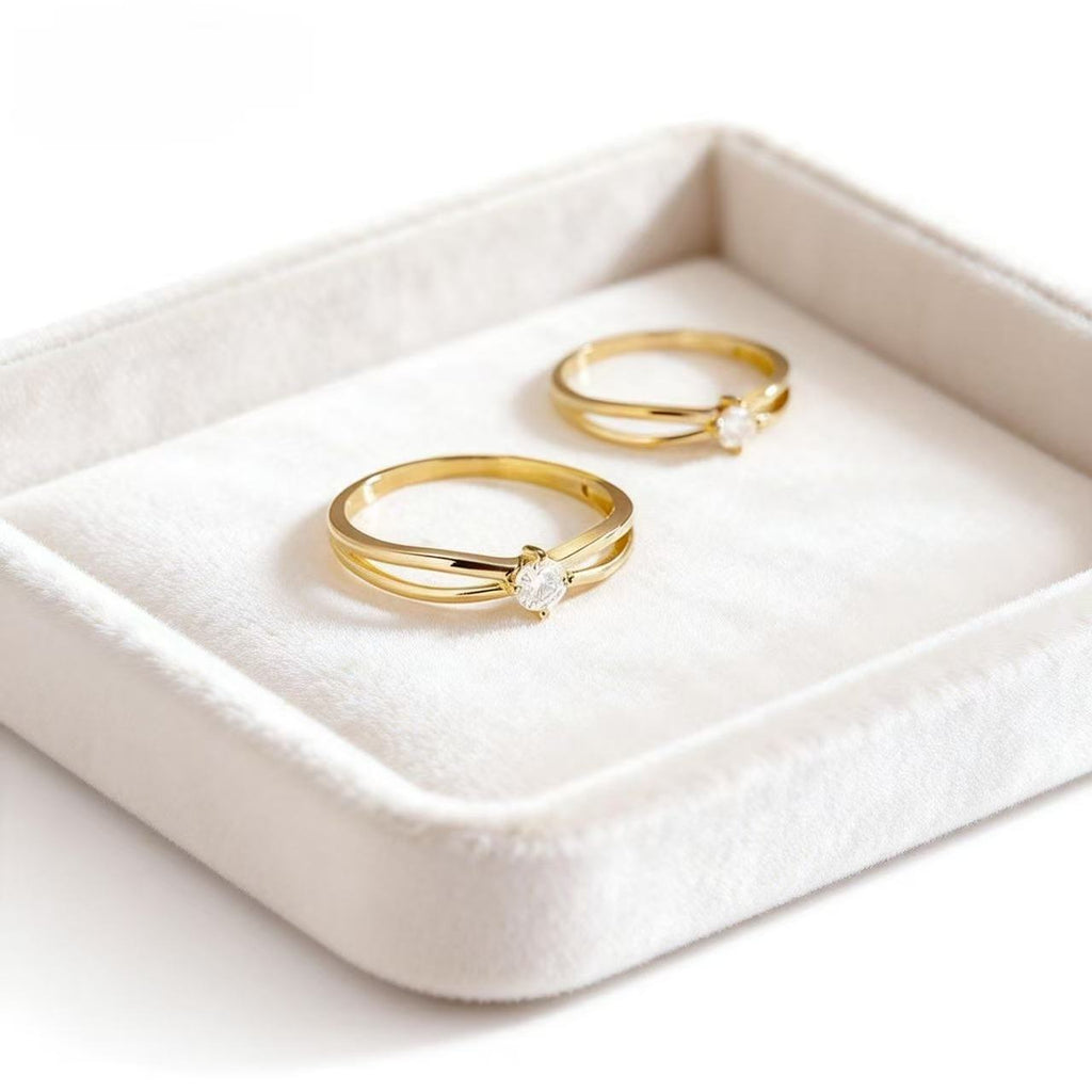 Aetheris Starlight Four-Prong Ring R26020015