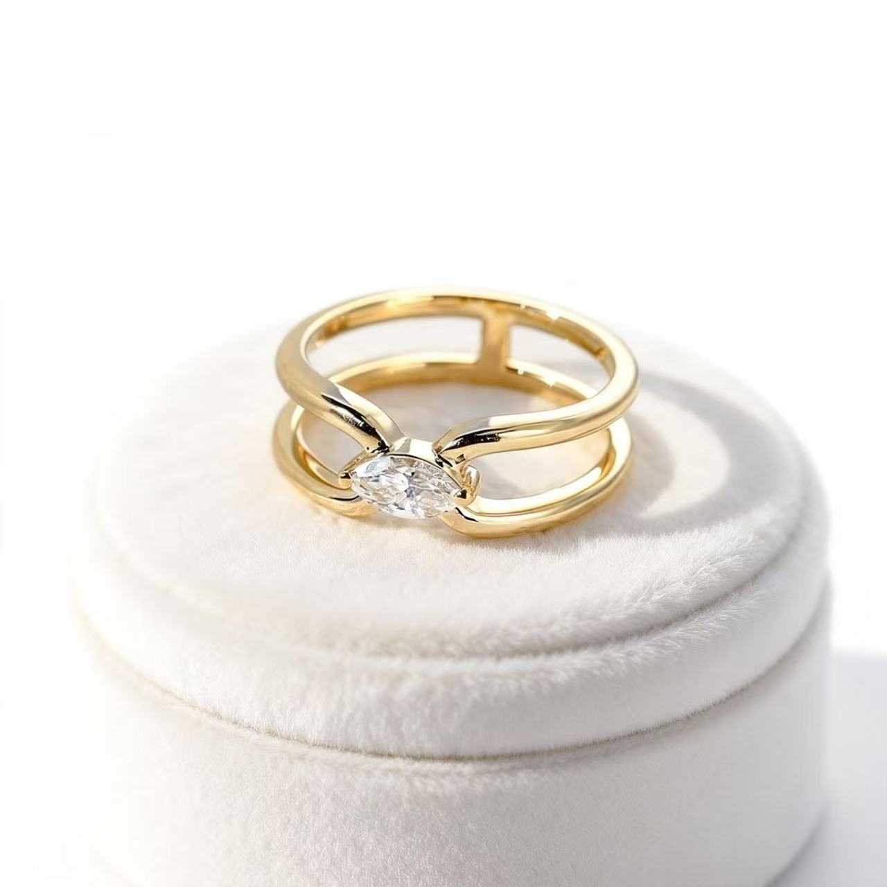 Aetheris Twin Orbit Marquise Ring R26020016
