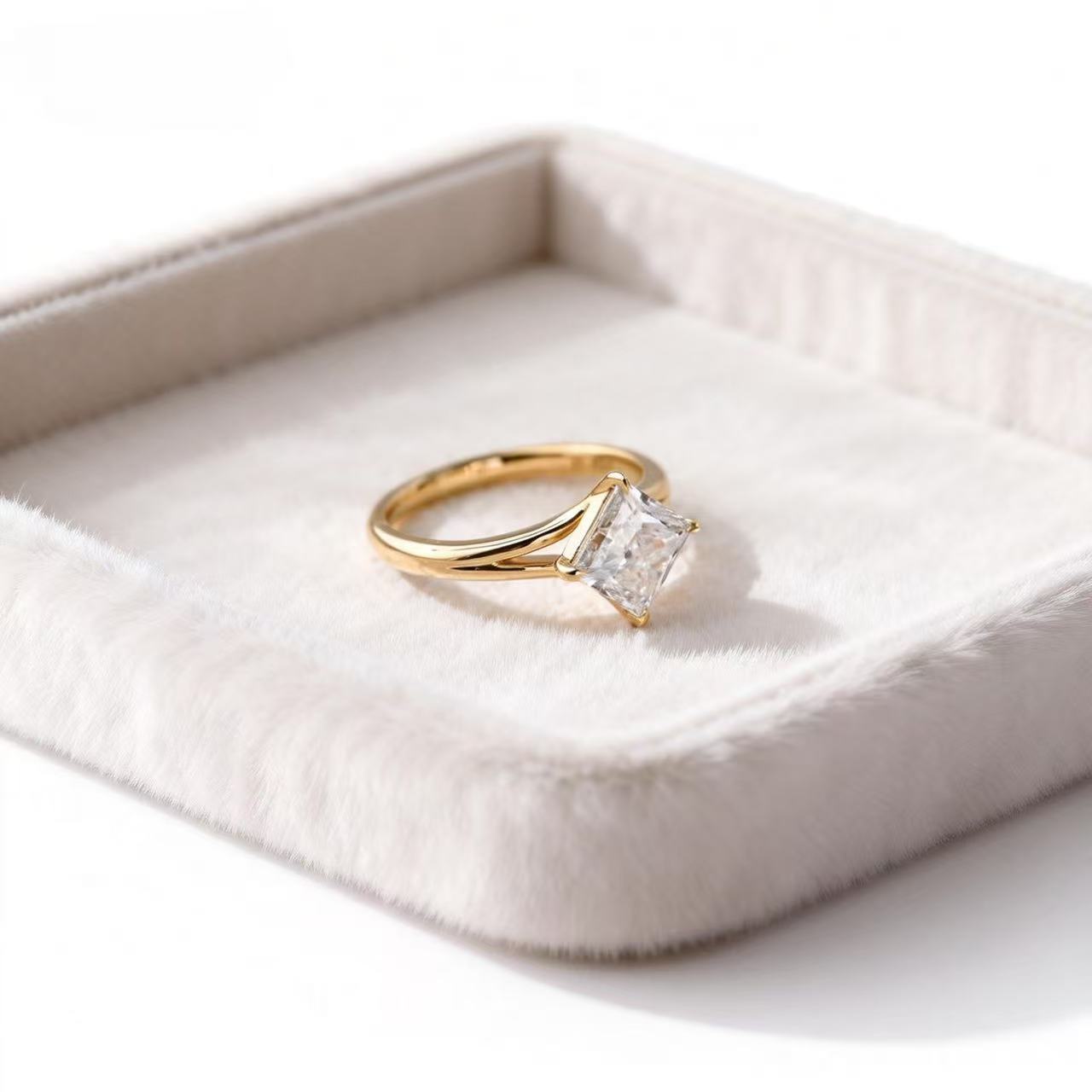 Aetheris Still light Princess Ring R26020005