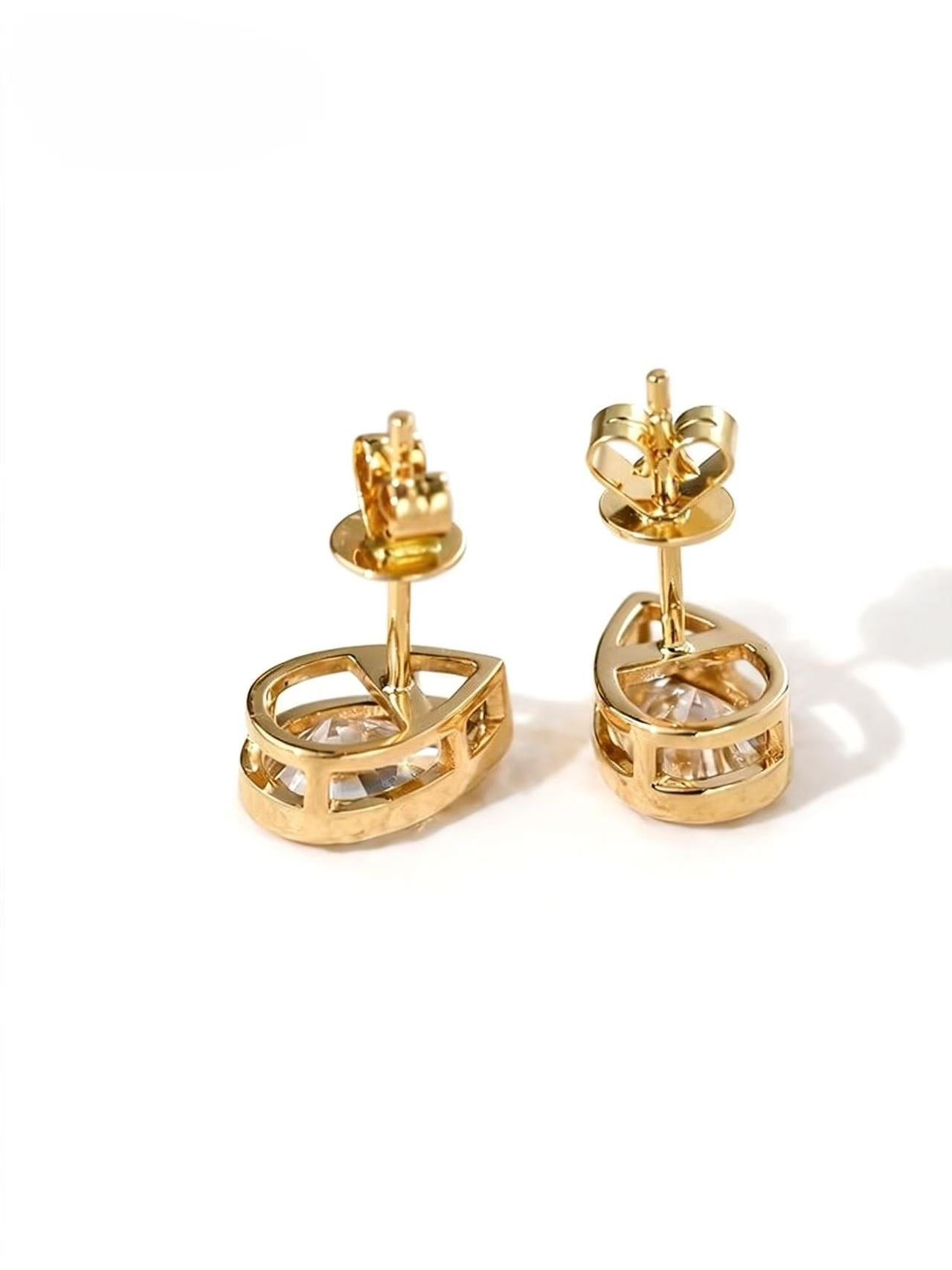 Aetheris Dewdrop Bezel Stud Earrings E26020002