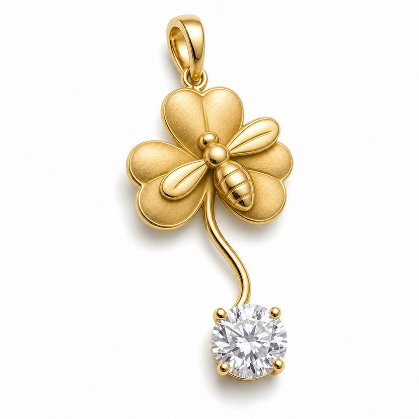 Original Aetheris Bee on Clover 18K gold pendant with round lab-grown diamond