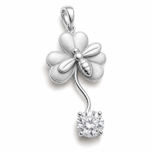 Aetheris Bee on Clover Pendant, lab-grown diamond pendant, PT950 platinum